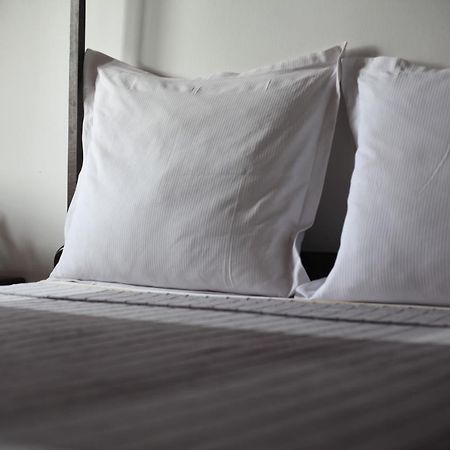 Hotel Jardin De La Paix 모로니 외부 사진