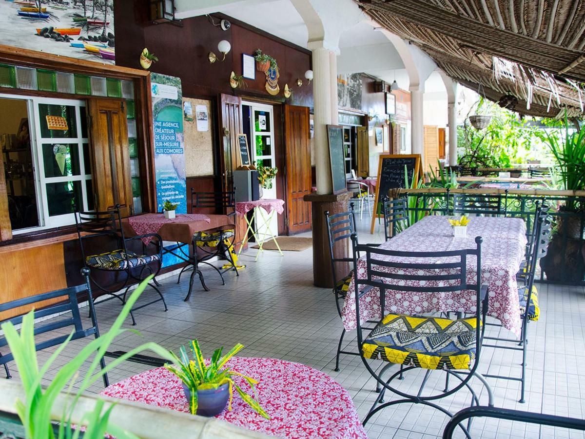Hotel Jardin De La Paix 모로니 외부 사진